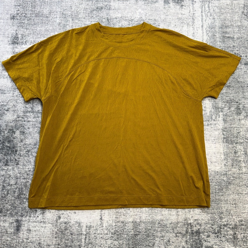 Lululemon Relaxed Fit Training Tee Shirt Womens L/XL Gold Spice Boxy Gym Wicking